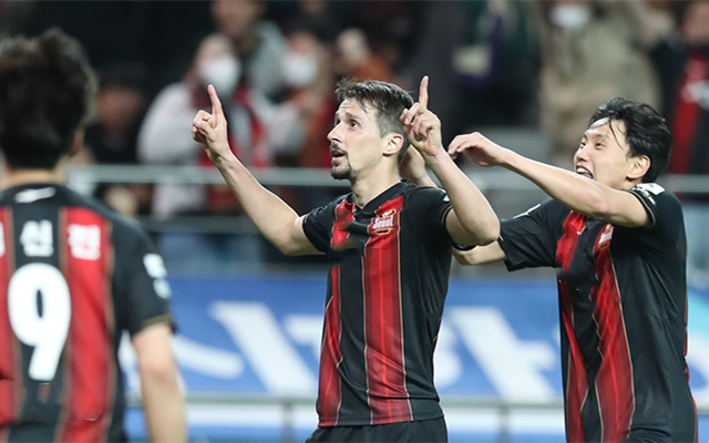 风云突变！广东宏远赛后状态回暖，社区盾版图或变，悬念犹存，临场指挥获称赞的简单介绍